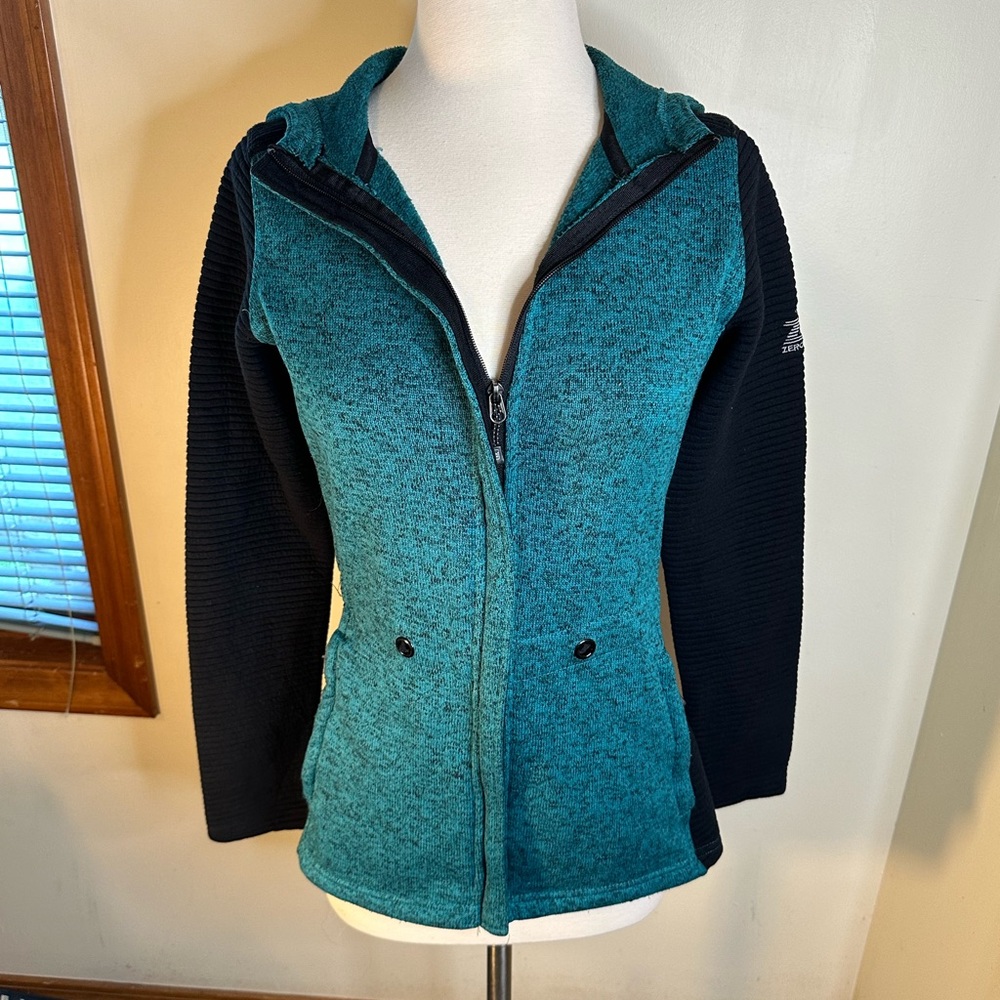 Gorgeous zip up